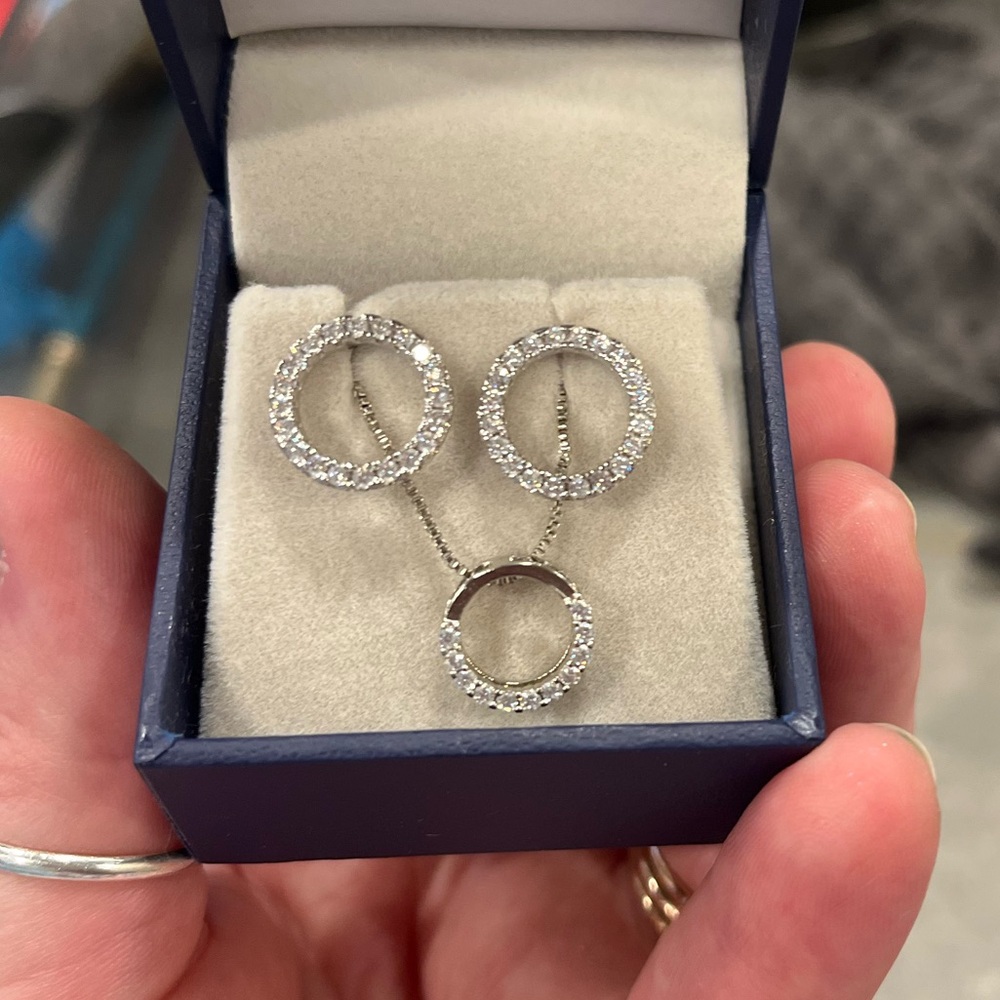 Sterling Necklace and Earrings Set 18 inches, unused